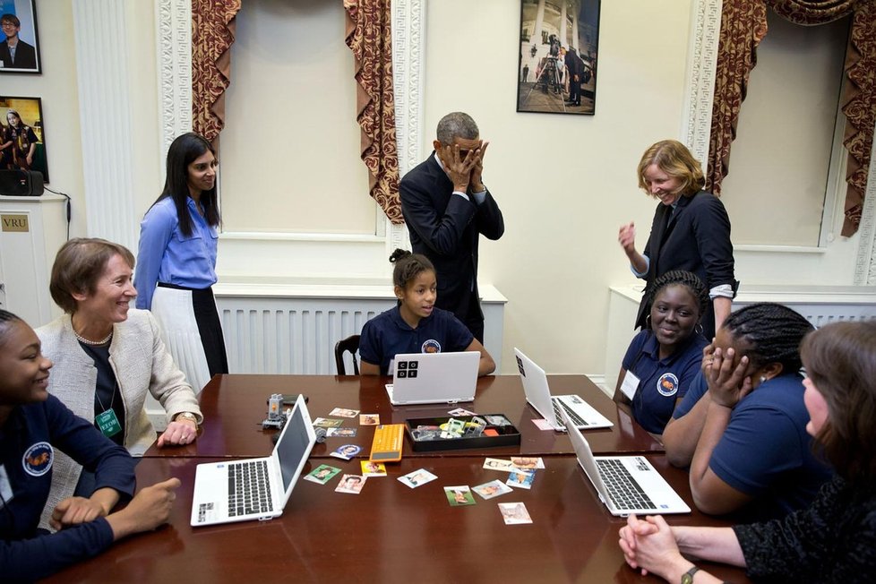 Různé tváře Baracka Obamy: Při poradě v Bílém domě