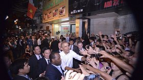 Barack Obama ve Vietnamu: Byli jsme nepřátelé, náš vztah nyní vzkvétá