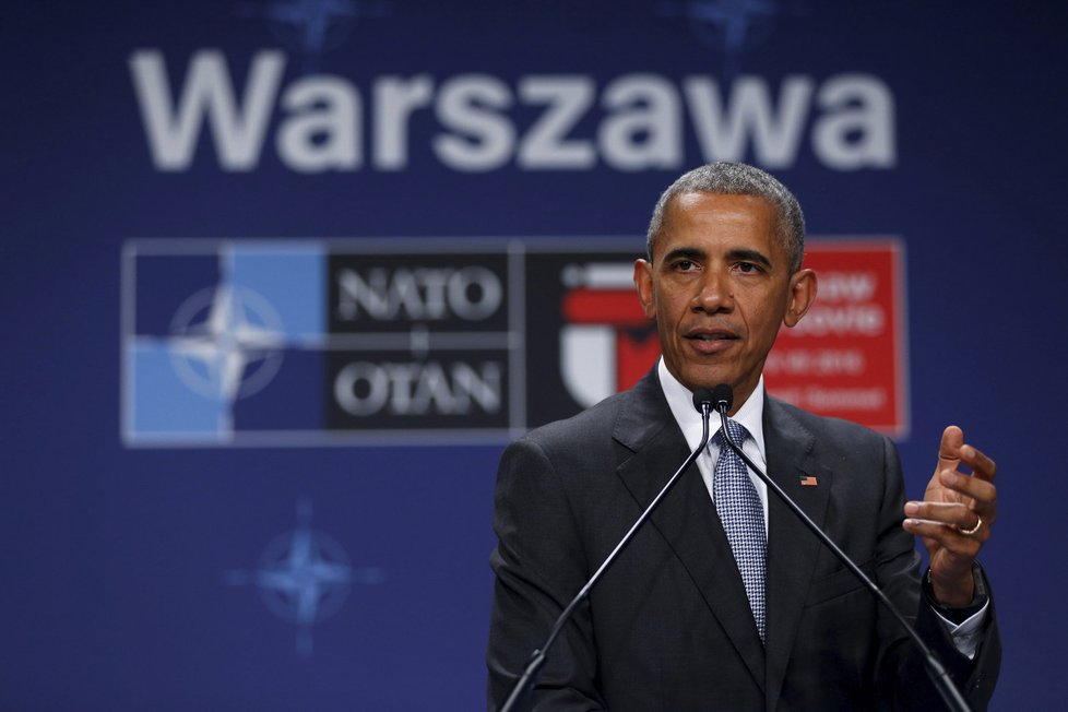 Obama při summitu NATO ve Varšavě i následné návštěvě Španělska prohlásil, že černošský útočník Johnson, který zabíjel podle všeho z rasistických důvodů, nepředstavuje americké černochy.