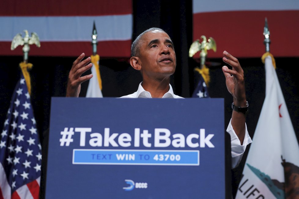 Exprezident Barack Obama na setkání demokratů v Kalifornii, kde vyprávěl historku o kouření ze svého mládí