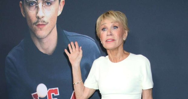 Barbara Corcoran en el estreno de la película Marty Supreme (Big Marty) Barbara Corcoran en el estreno de la película Marty Supreme (Big Marty)