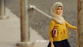 Slušivý hidžáb.
