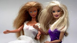 O Barbie klesá zájem, Mattel vydělal méně