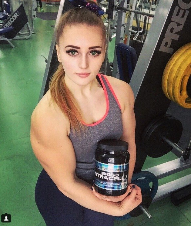 Ruská kulturistka Julia Vins