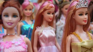 Výrobce Barbie propouští. O práce přijde více než 2200 lidí