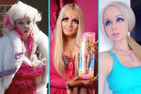 Oživlé panenky Barbie: Ženy posedlé dokonalým vzhledem plastové panenky