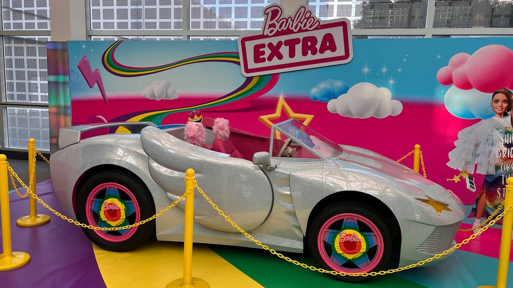 Barbie Extra Car