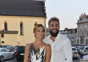 Jako pár se Bára Mottlová s Josefem Kůrkou objevili i na finálovém večeru Muže roku 2019