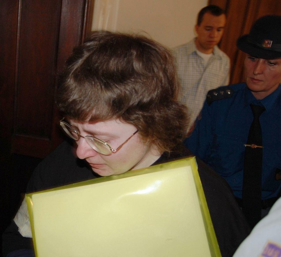 Barbora Škrlová u soudu