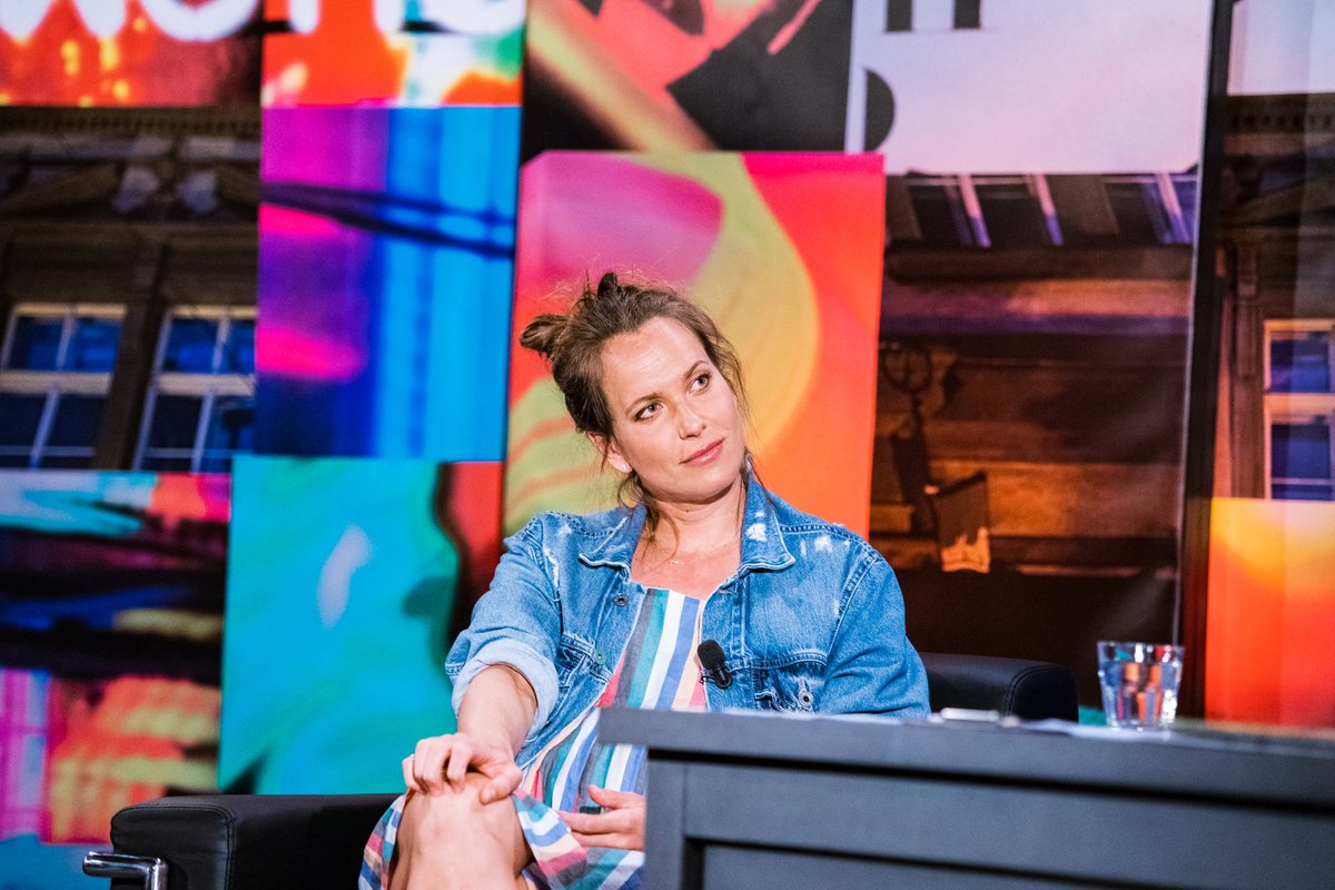 Tenistka Barbora Strýcová v televizní show 7 pádů Honzy Dědka.