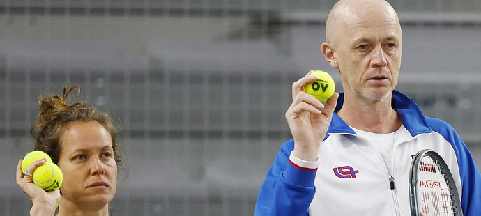 Strýcová se svým předchůdcem Pálou.