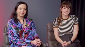 Pod svícnem: Učitelka zneužila chlapce. Je to roštěnka, má prý být rád. Veřejnost to vůbec nepochopila Pod svícnem: Učitelka zneužila chlapce. Je to roštěnka, má prý být rád. Veřejnost to vůbec nepochopila