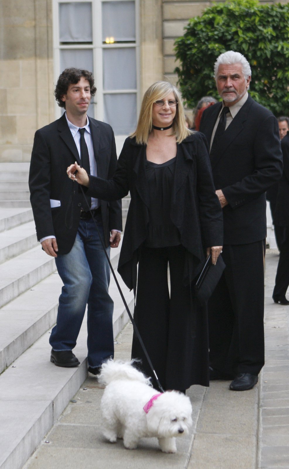 Barbra Streisand vloni svého pejska oplakala. Teď má dva klony.