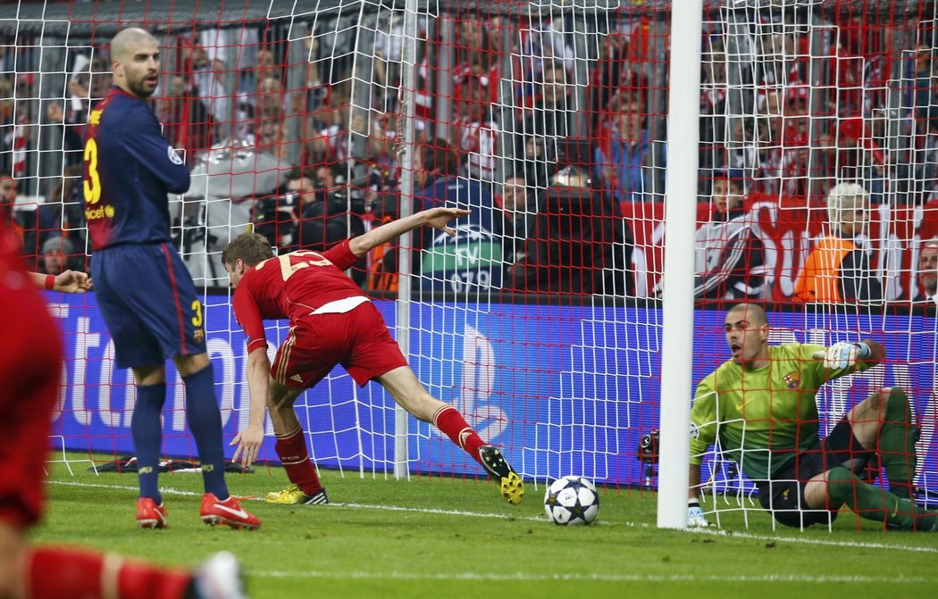 Thomas Müller bezprostředně poté, co otevřel skóre úvodního semifinále.