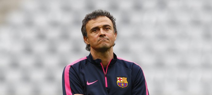 Trenér Barcelony Luis Enrique není spokojený s tím, že Barcelona musí jezdit na přípravná turné mimo Evropu