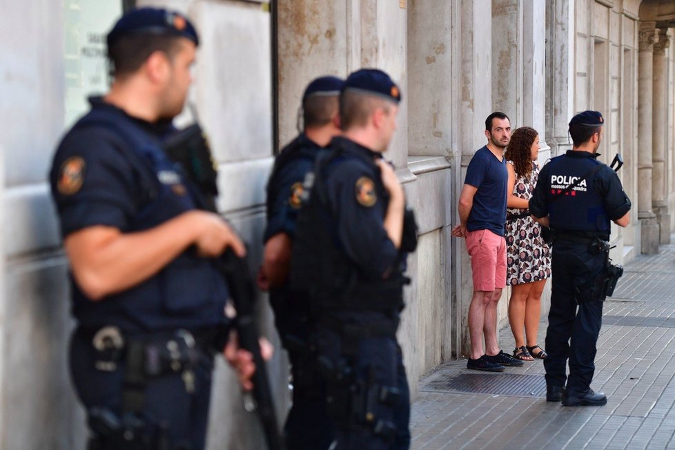 Policisté v Barceloně mají hlídky.
