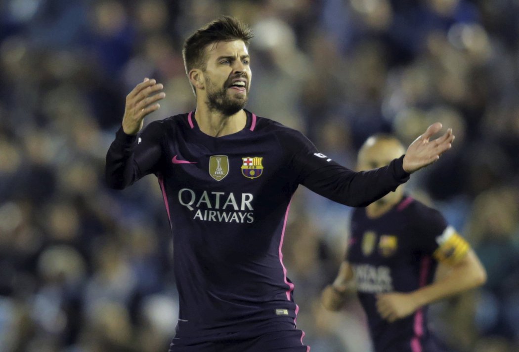 Obránce Barcelony Gerard Piqué dal na půdě Celty Vigo dva góly, přesto jeho tým prohrál