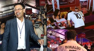 Provokace v Barce! Fanoušci volili prezidenta v dresech Figa a Ronalda