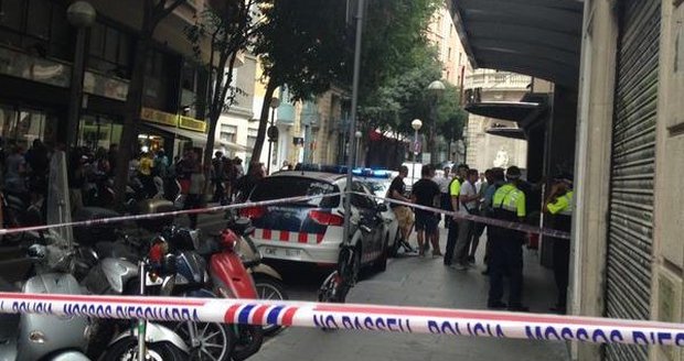 Střelba se odehrála u hotelu Silken v Barceloně.