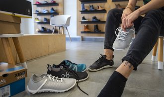 Barefoot boom v Česku začíná narážet. O boty je zájem, ale přeplněný trh už polyká první oběti