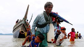 Kvůli konfliktu v Barmě umírají i děti.