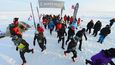 Letos musel být zrušen i slavný maraton okolo severního pólu (snímek z ročníku 2014)