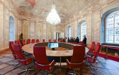 Nádhera je zpět: Sál radních zdobí barokní freska! Oprava trvala dva roky