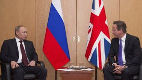 Setkání Putina a Camerona v Paříži se před několika týdny neslo jistě v přátelštějším duchu než jejich nedělní telefonát...