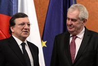 Barroso povečeřel se Zemanem: Ve středu společně pověsí vlajku EU na Hrad