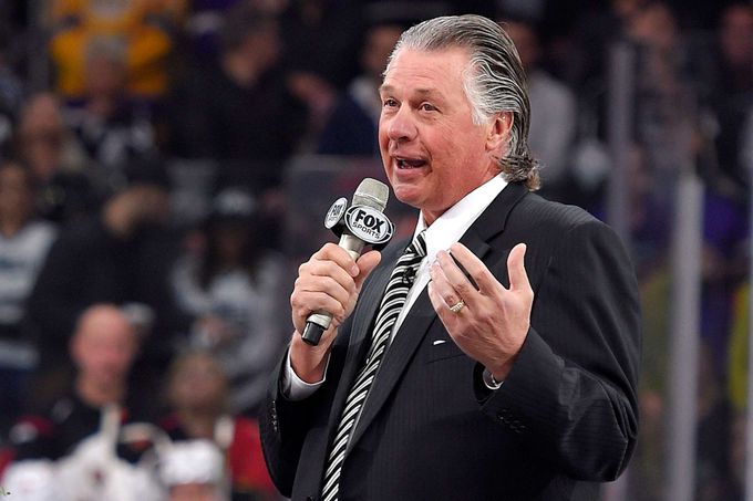 Pláče i Gretzky. Zemřel legendární kouč Melrose (†70), který dovedl Los Angeles do finále Pláče i Gretzky. Zemřel legendární kouč Melrose (†70), který dovedl Los Angeles do finále