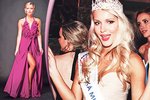 Miss Bartošová se při fcení neusmívá. Stydí se za své zuby