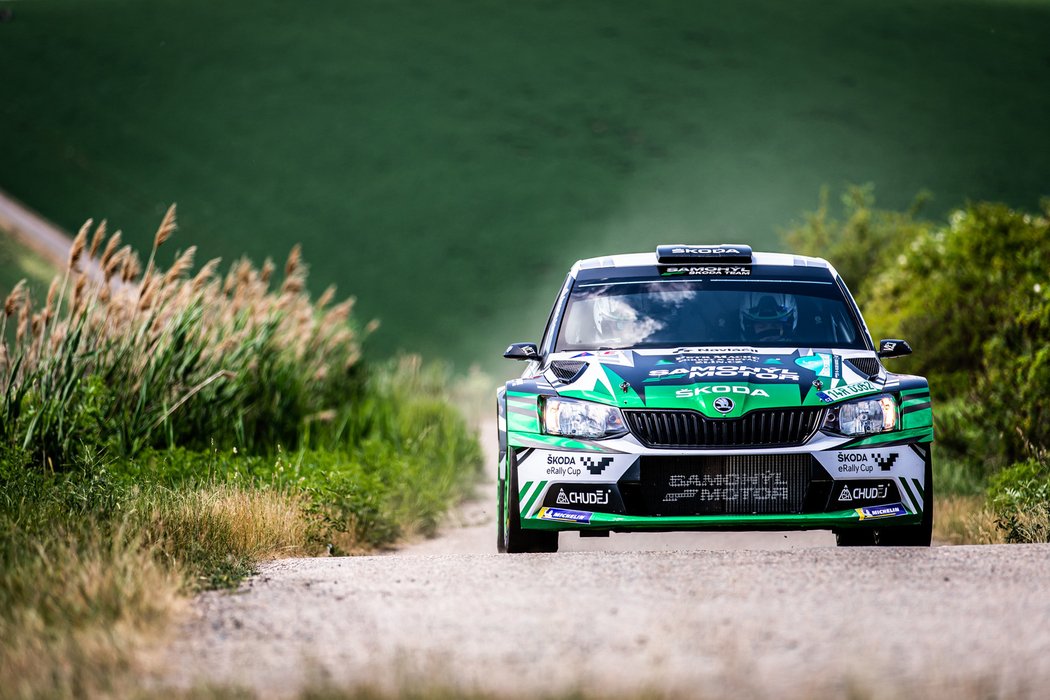 MČR v rallye pokračuje v okolí Zlína a Otrokovice tradiční Barumkou