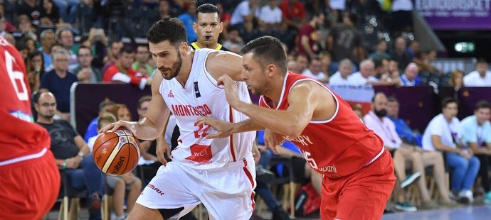 Basketbalisté Černé Hory nedali Maďarsku šanci