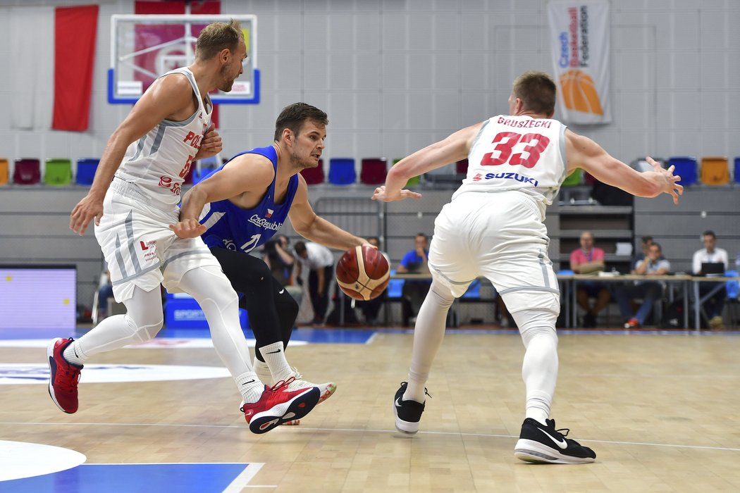 Čeští basketbalisté porazili v rámci přípravy na MS také Polsko