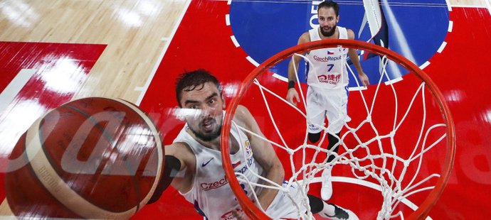 Čeští basketbalisté na olympiádě? Na MS to nevyšlo, ale naděje žije