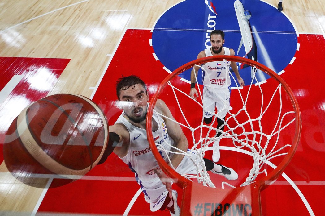 Čeští basketbalisté na MS vysoko svými výkony a výsledky překonali očekávání