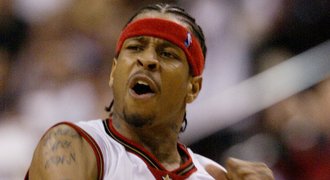 Odchází Allen Iverson. Střízlík, co změnil NBA i profesionální sport