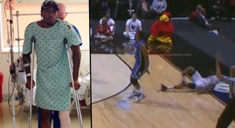 Basketbalista Ware je po operaci otevřené zlomeniny: Ten horor nechci nikdy vidět!
