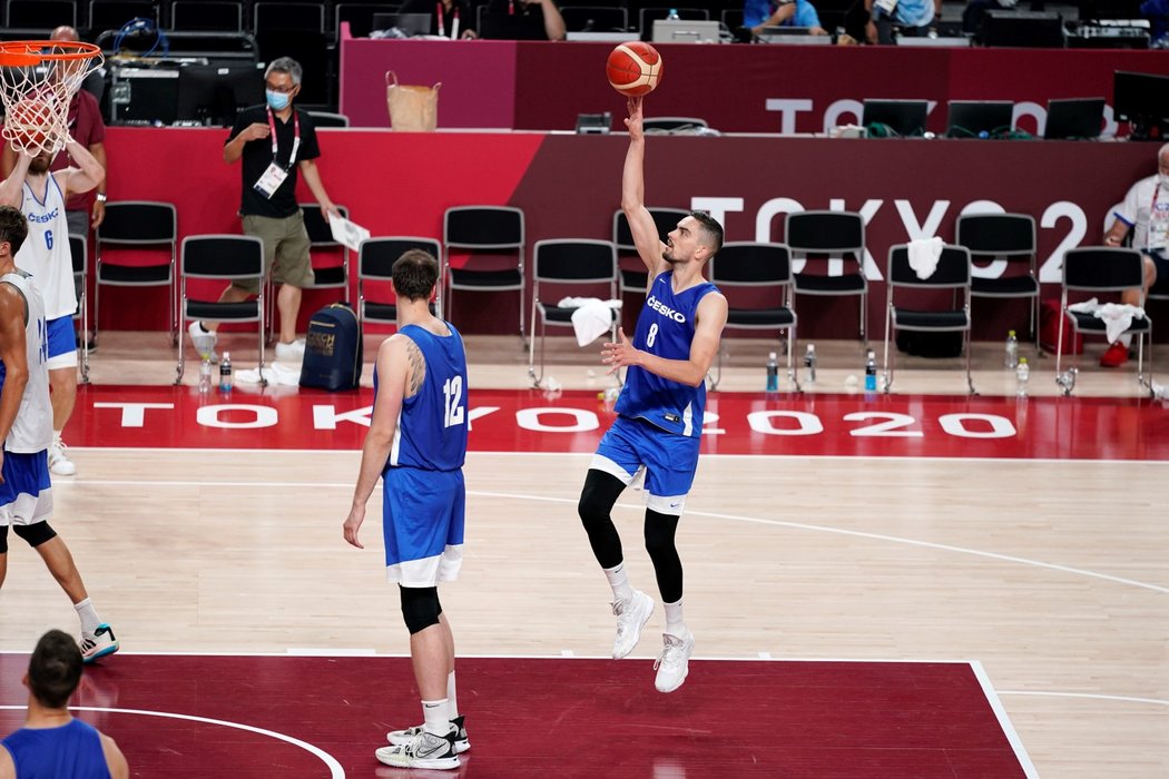 Čeští basketbalisté na tréninku v Super Areně v rámci LOH