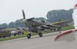 Spitfire Mk.IX. Legenda v bitvě o Británii ve 40. letech. Vrtulový letoun sloužil v britské armádě nejprvecoby průzkumný stroj, posléze se z něho stala stíhačka. Tento představuje stroj československého pilota Tomáše Vybírala, jenž bojoval ve 2. světové válce v barvách RAF. Rozpětí	11,2 m Délka	9,5 m Výška	3,8 m Vzletová hmotnost	3450 kg Max. rychlost	662 km/h