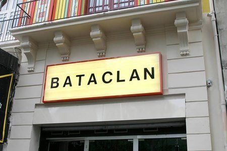 V klubu Bataclan islamisté postříleli desítky lidí.