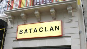 V koncertním sále Bataclan je asi 100 rukojmích.
