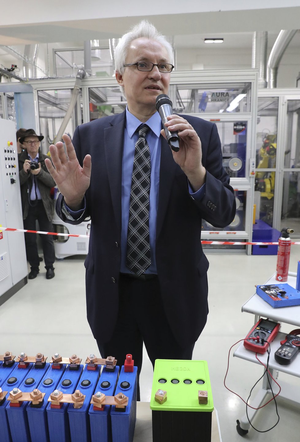 Spuštění výrobní linky na výrobu technologicky nových baterií