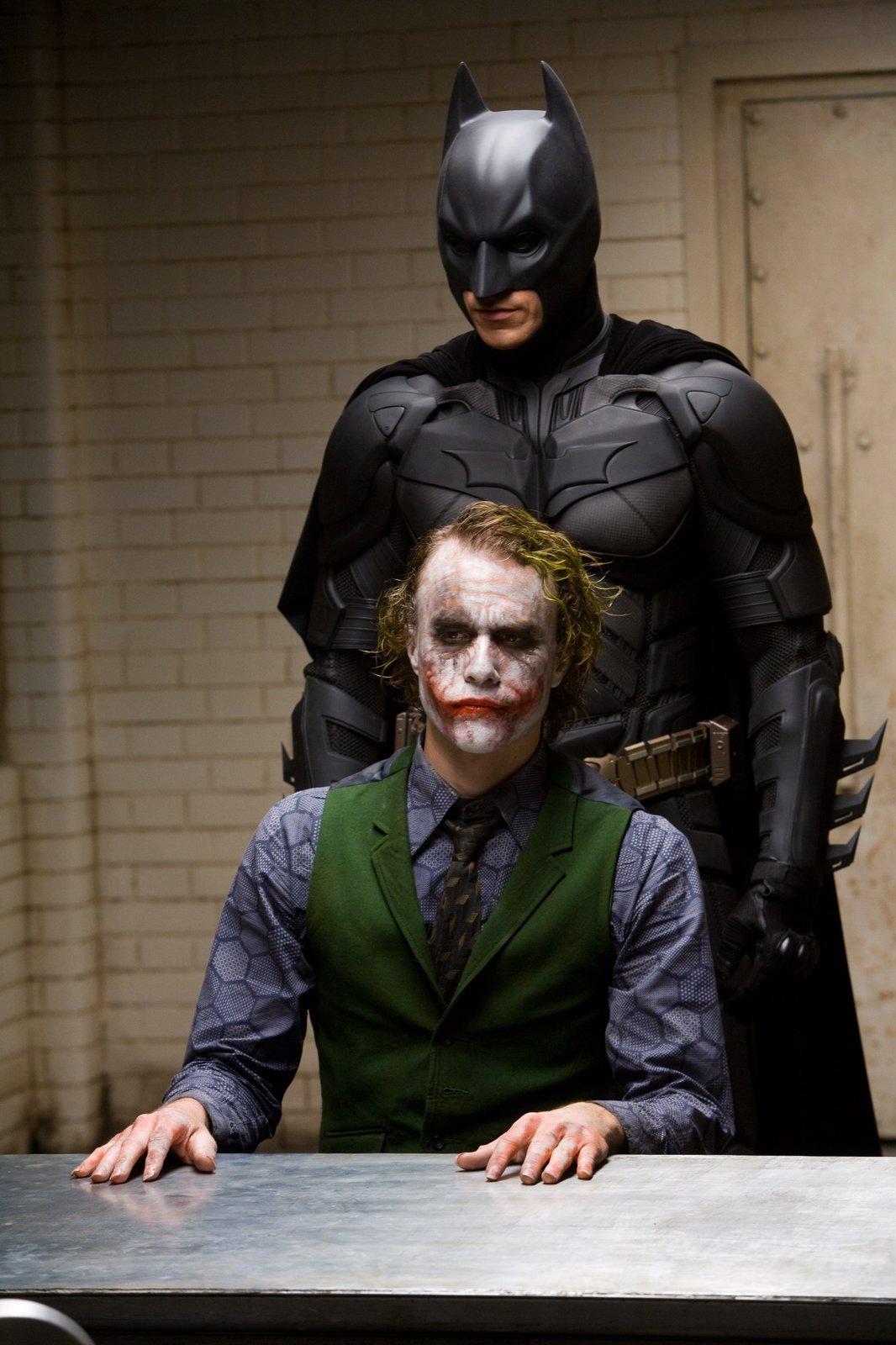 Filmový Joker v podání Heathe Ledgera (†28).
