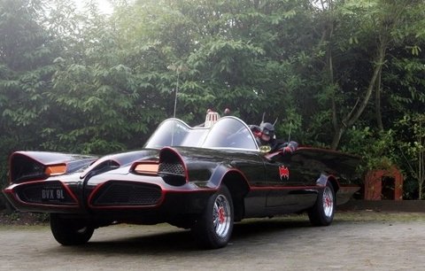 Splněný dětský sen! Batmobil byl vydražen za 81 milionů 