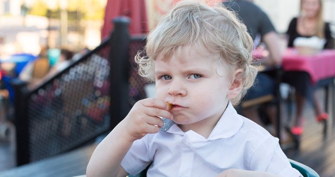 Nejhorší jídla pro děti: Víte, co vadí víc než fast food? 