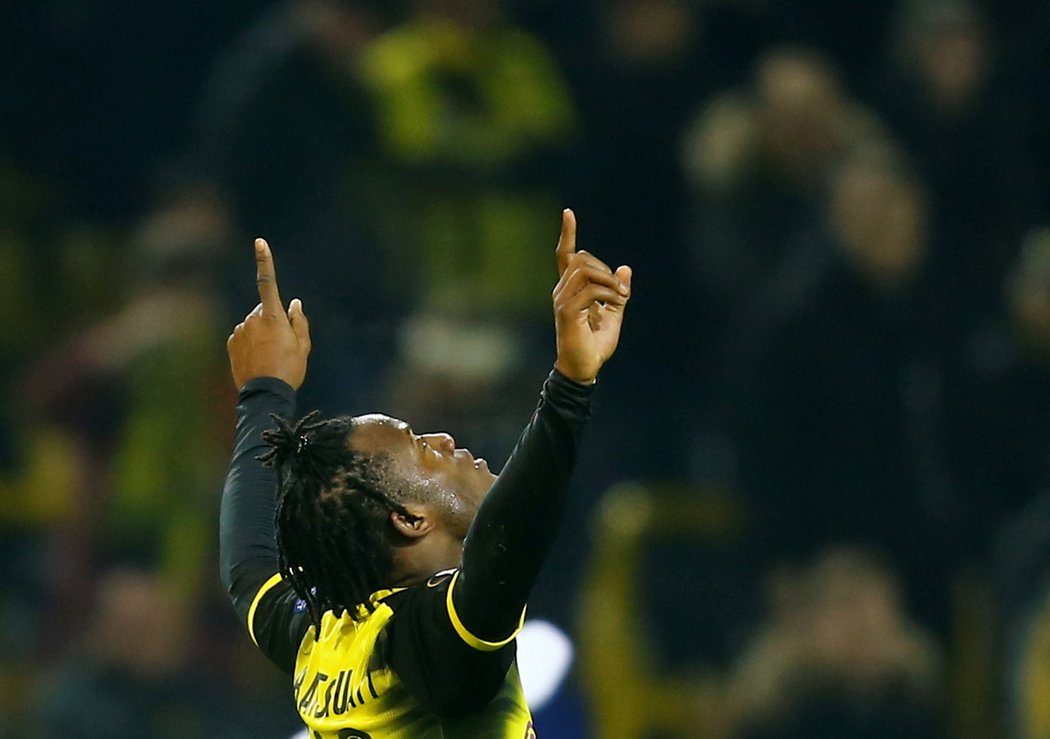 Michy Batshuayi byl pro Dortmund opět hrdinou a vystřelil Němcům dvěma góly výhru 3:2 nad Atalantou Bergamo