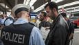 Bavorská policie pořádá hon na imigranty: Chce je jako kolegy ve svých řadách