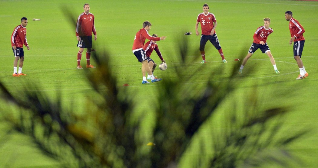 Trénink fotbalistů Bayernu Mnichov v katarském Dauhá.