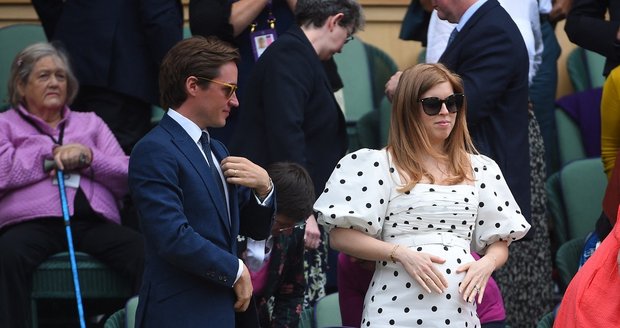 Princezna Beatrice ukázala těhotenské břicho